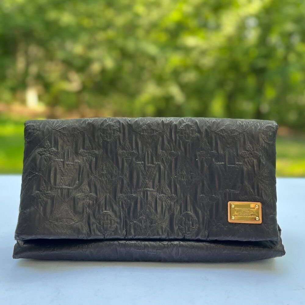 Louis Vuitton Monogram Limelight PM in Black Clutch Handbag